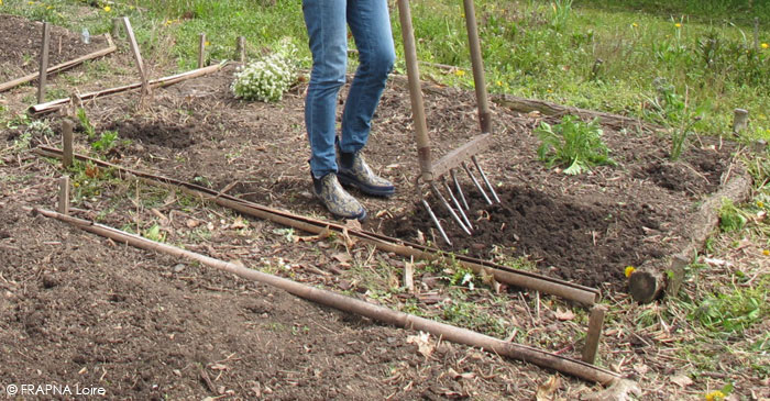 outils de jardin